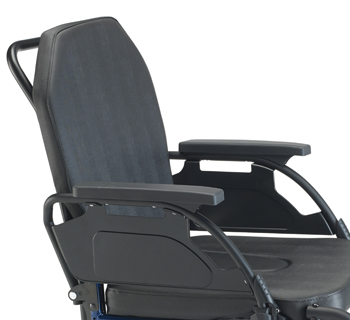 Asiento anatómico y reposabrazos abatibles