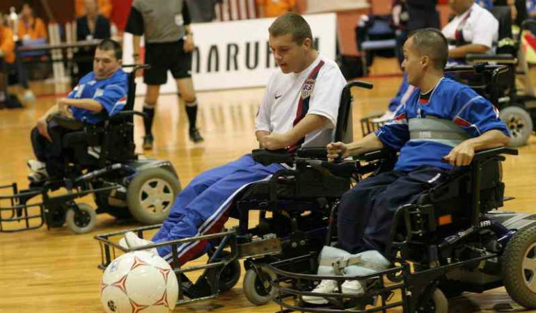 futbol en silla de ruedas electrica