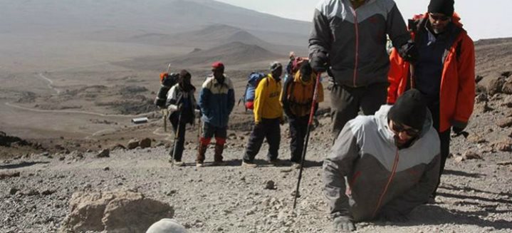 Conquistando el Kilimanjaro para conseguir agua potable