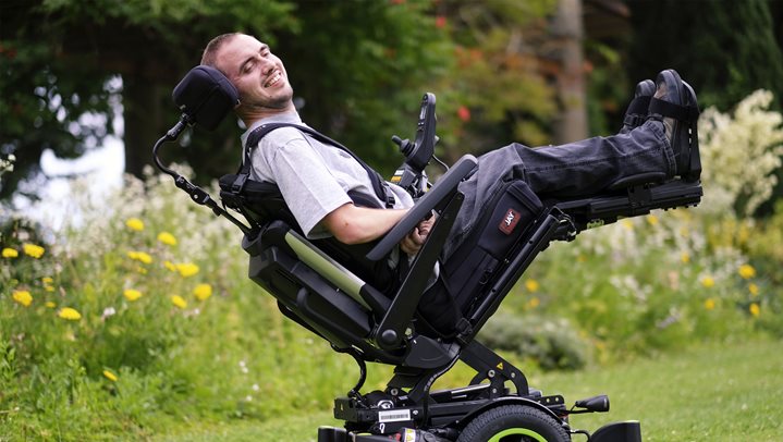 Uso de las funciones eléctricas de asiento entre los usuarios de sillas de ruedas eléctricas