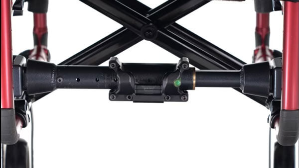 Empulse R90 | Carga e instalación en una silla de ruedas plegable Miniatura