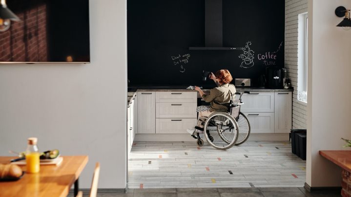 COVID-19: Precauciones para usuarios de sillas de ruedas y tecnologías de asistencia