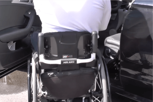 Anclajes fijos: cómo transferir la silla al coche