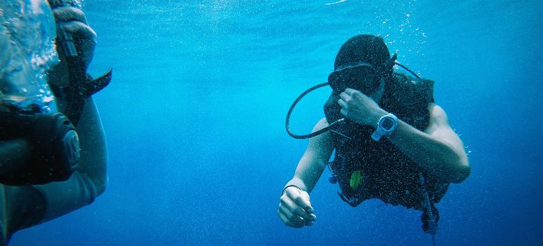 Buceo adaptado: libertad y diversión bajo el agua