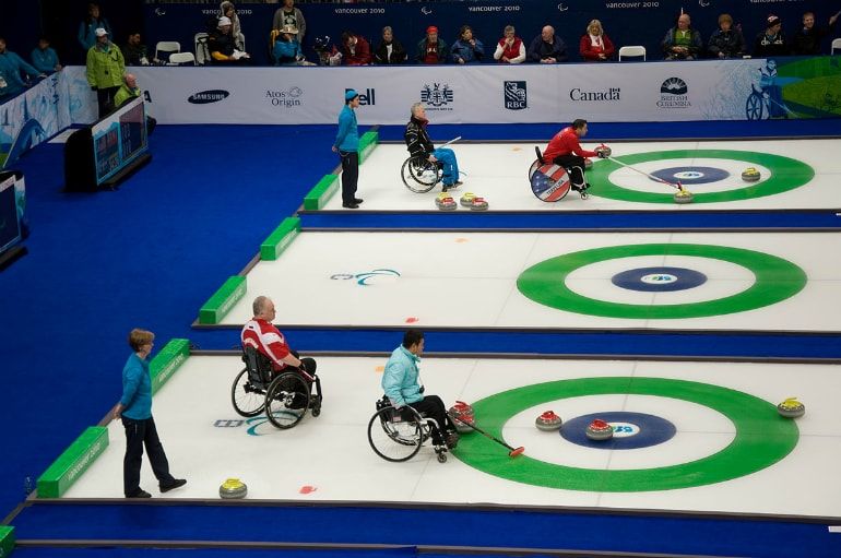 curling en silla de ruedas