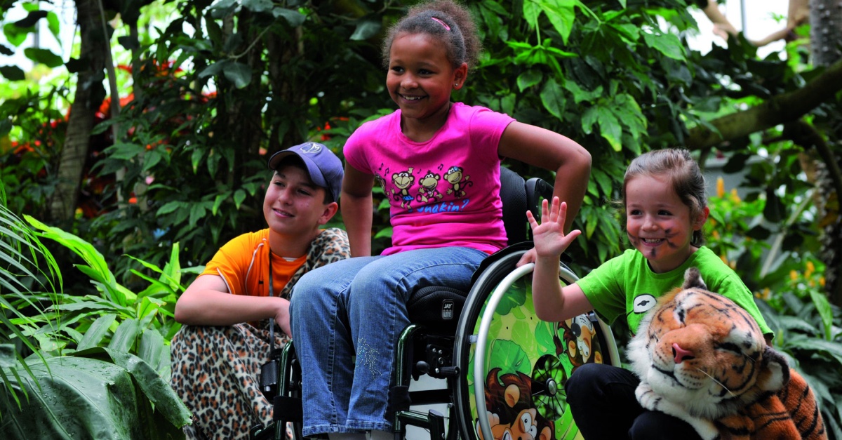Parques Adaptados Medical Niños Para Con DiscapacidadSunrise b67Ygvfy